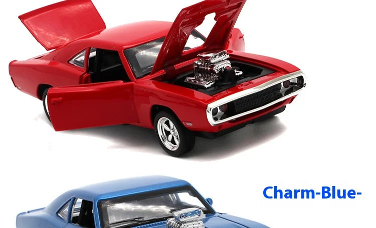 1:32 alloy off-road vehicle model, simulated interior details, cool lighting and sound effects, exquisite desktop ornaments