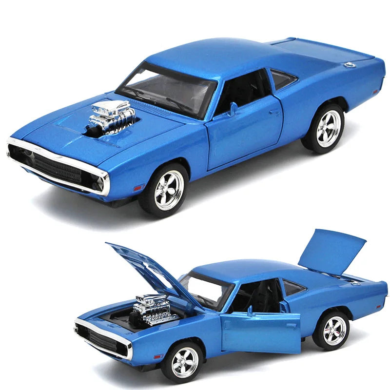 1:32 alloy off-road vehicle model, simulated interior details, cool lighting and sound effects, exquisite desktop ornaments